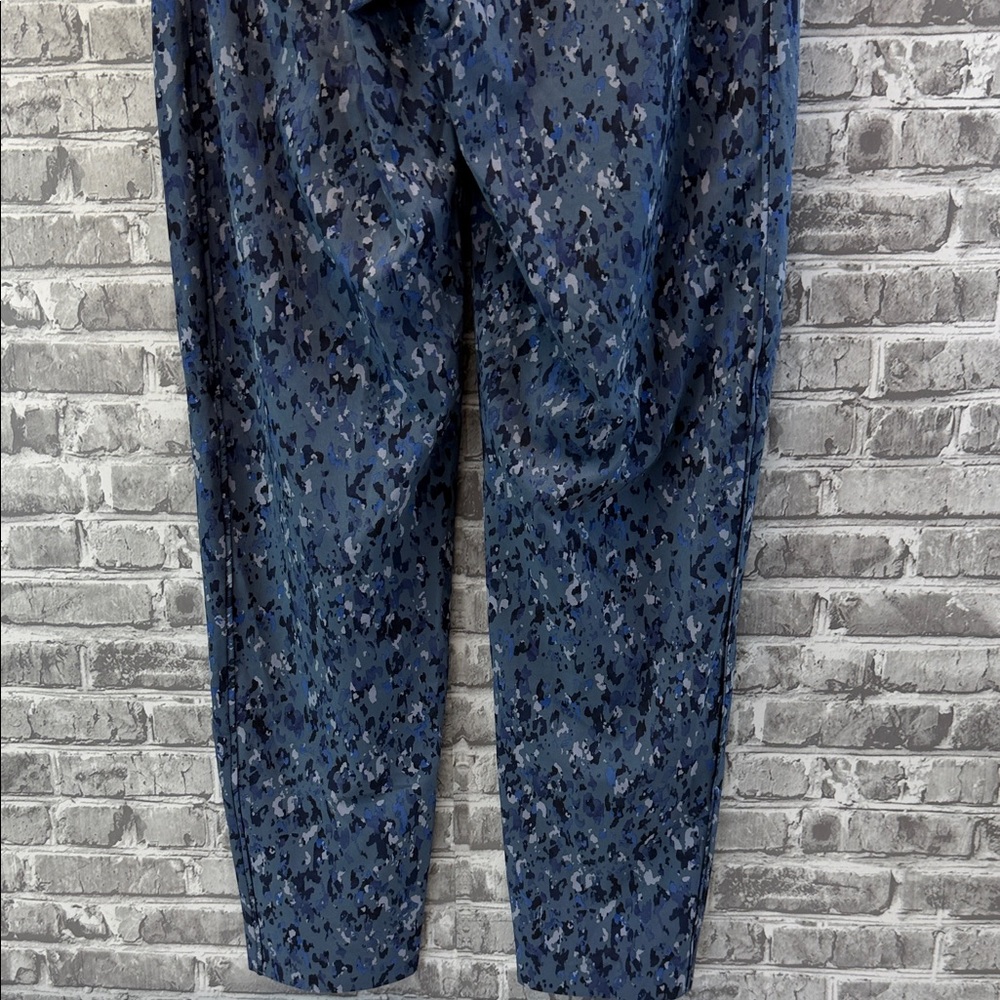 Athleta Blue Patterned Pants - Picture 5 of 10